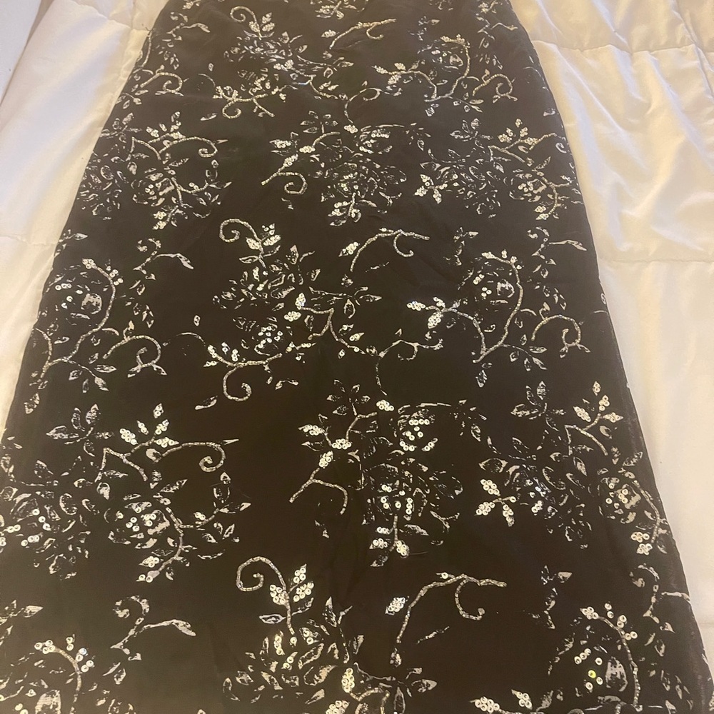 Vivienne Tam Black Silver Floral Midi A-line Pencil Skirt